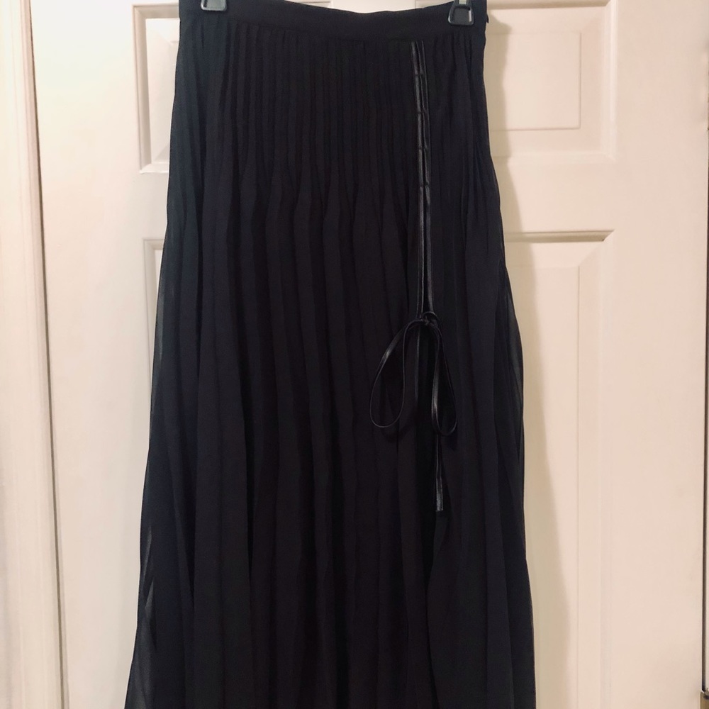 Pleated chiffon midi skirt